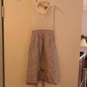 Vintage looking apron